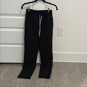 FIGS Black High Waisted Scrub Pants